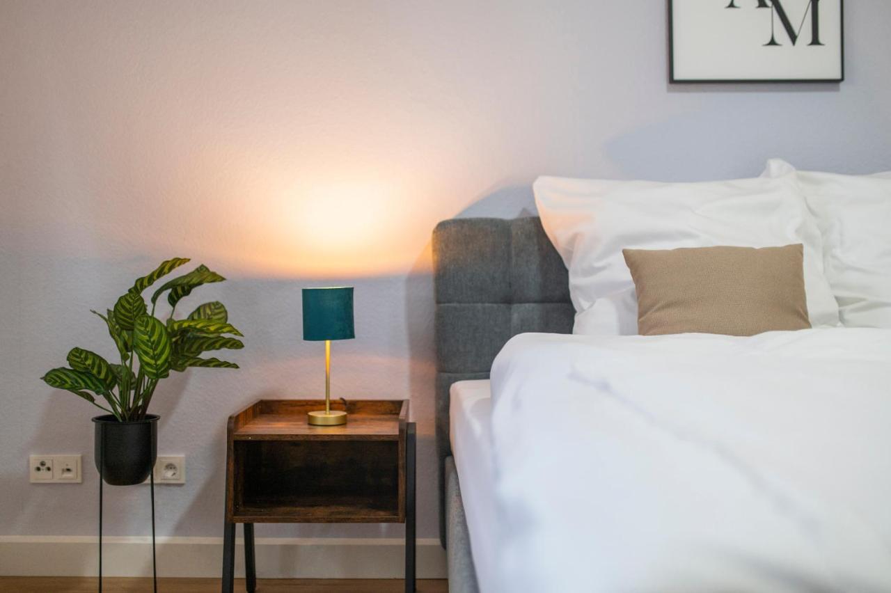 Peter Apartments - Wohnung 90Qm, 3 Schlafzimmer, Kueche, Wohnzimmer, Balkon, Netflix Fulda Esterno foto