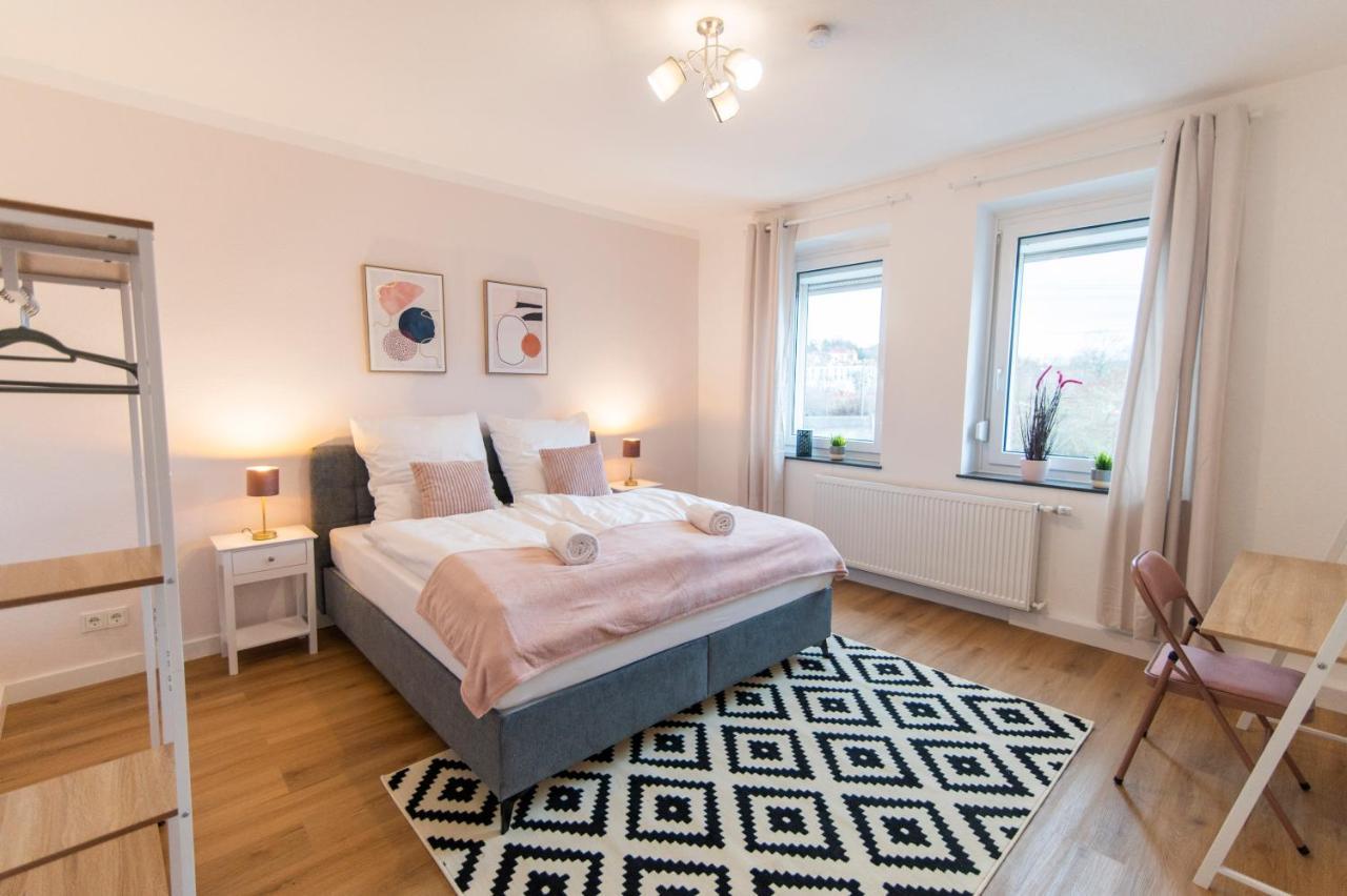Peter Apartments - Wohnung 90Qm, 3 Schlafzimmer, Kueche, Wohnzimmer, Balkon, Netflix Fulda Esterno foto
