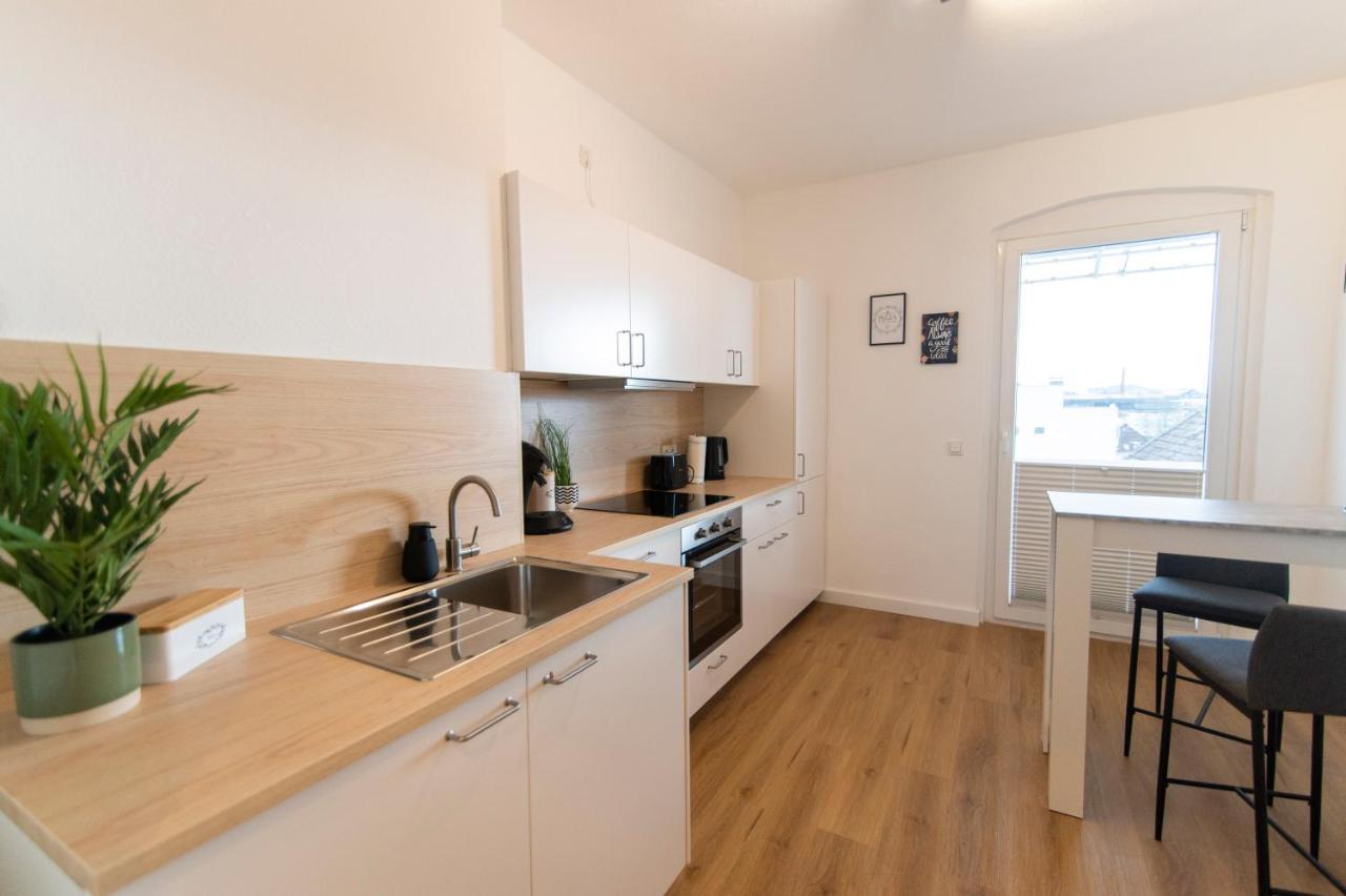 Peter Apartments - Wohnung 90Qm, 3 Schlafzimmer, Kueche, Wohnzimmer, Balkon, Netflix Fulda Esterno foto
