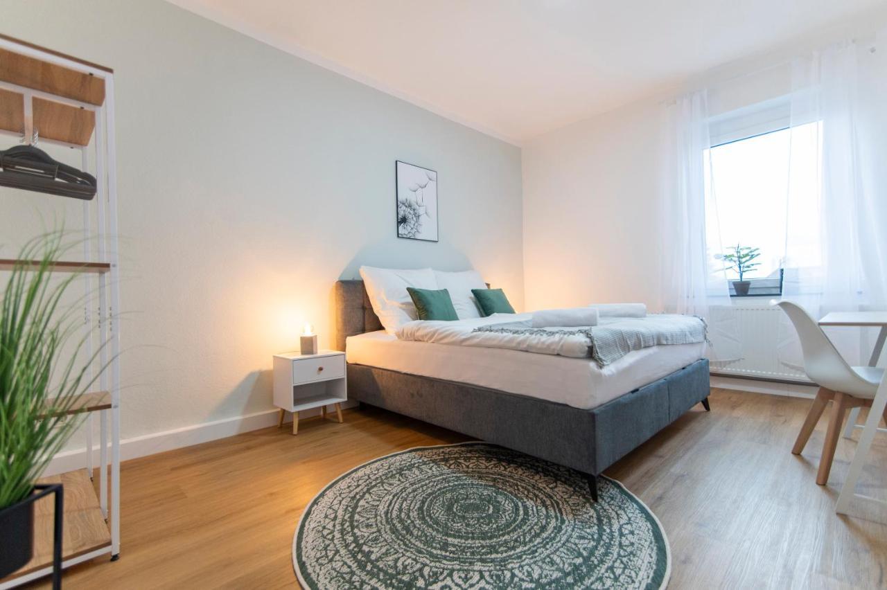 Peter Apartments - Wohnung 90Qm, 3 Schlafzimmer, Kueche, Wohnzimmer, Balkon, Netflix Fulda Esterno foto